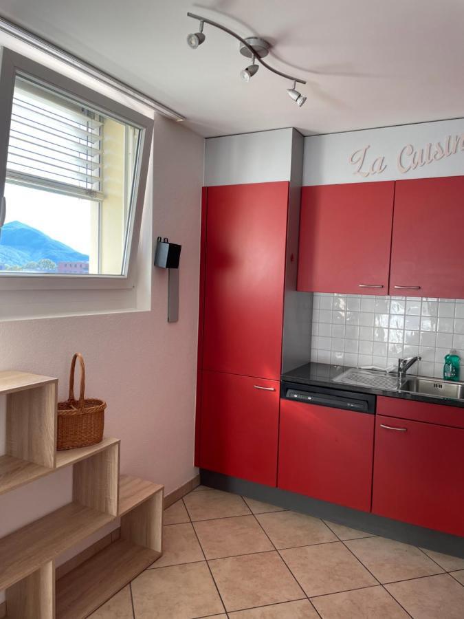2,5 Con Piscina Nel Cuore Di 463 Apartamento Locarno