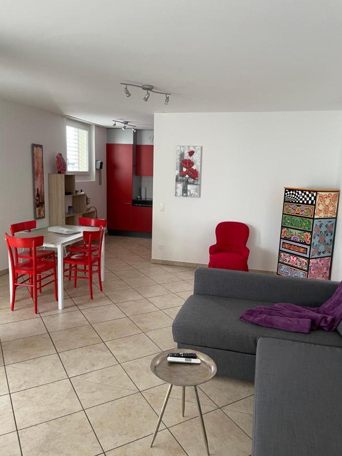 Apartamento 2,5 Con Piscina Nel Cuore Di 463